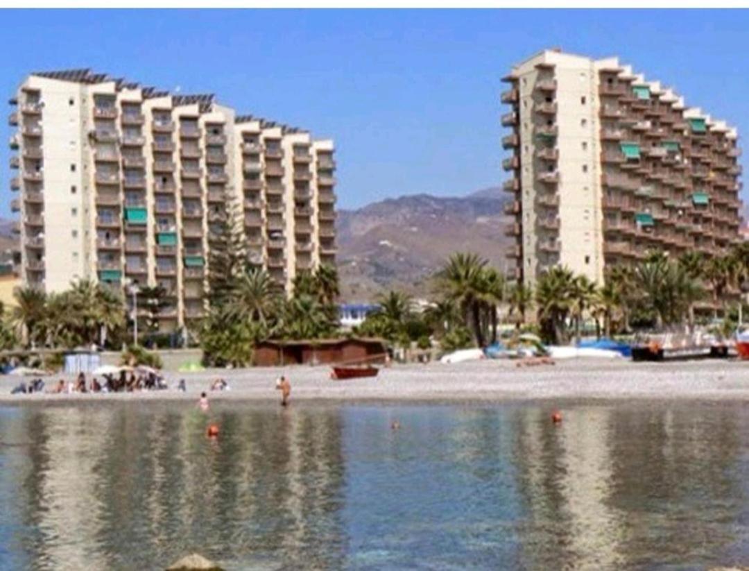 Apartamento Las Gondolas Альмуньєкар Екстер'єр фото